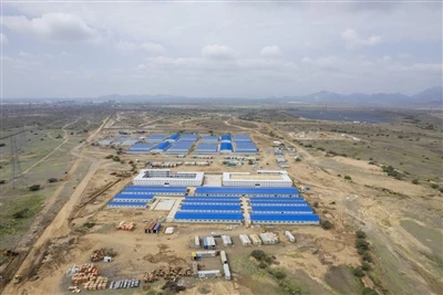 Mae United Solar yn Cwblhau Prosiect Polysilicon 100,000-Ton yn Oman - Mwyaf ...